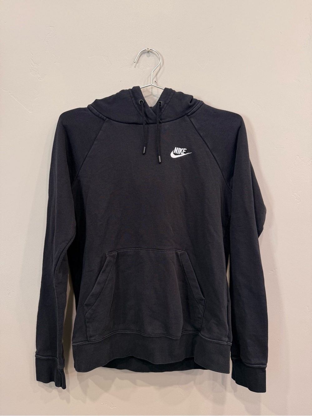 Women’s Black Nike Sweatshirt
